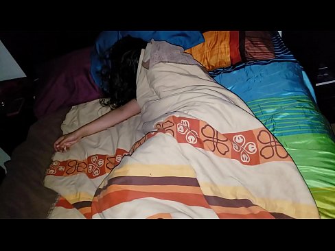 ❤️ Styfsoan bespot syn jonge styfmem wylst se sliept. ☑ Porno vk by wy ☑